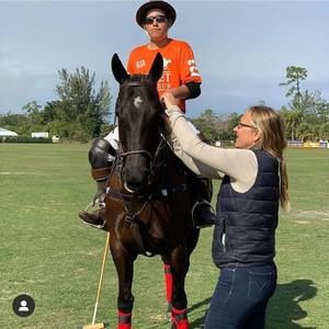 Meet your Posher, Laura